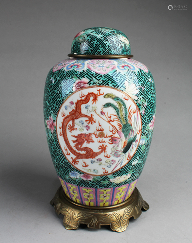 Antique Chinese Porcelain Jar