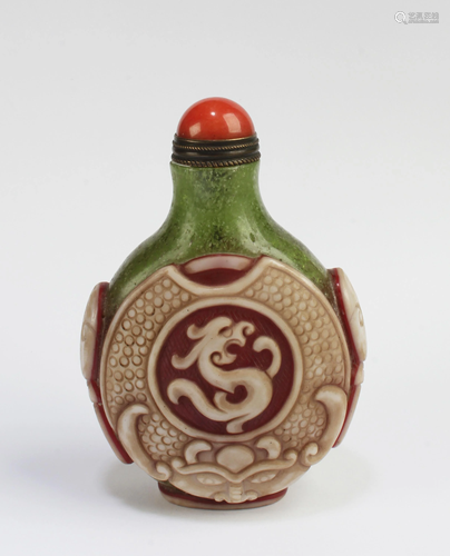 Chinese Peking Glass Snuff Bottle