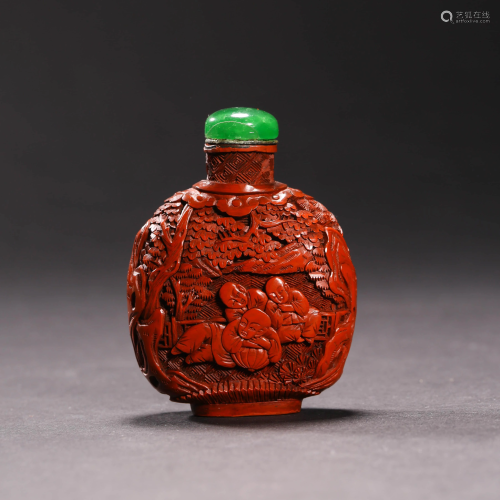 A CARVED LACQUERWARE CHILDREN AT PLAY SNUFF BOTTLE