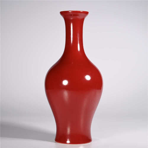 Yongzheng of Qing Dynasty     Red glazed olive vase