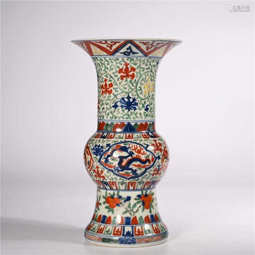 Wanli of Ming Dynasty        Colorful vase