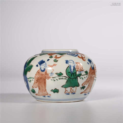 Wanli of Ming Dynasty        Blue and white figure pot