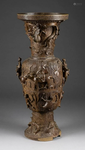 GROßE BRONZE-BODENVASE China, Qing-Dynastie