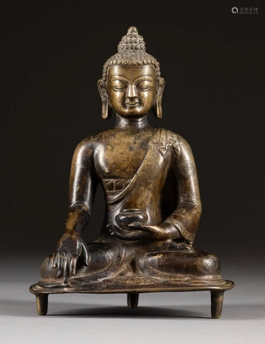 SITZDENER SHAKYAMUNI Tibet/Nepal, 19. Jh. Bronze. H. 19