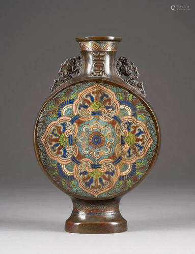 EMAIL-CLOISONNÉ-VASE MIT SCHRIFTZEICHEN 'SHOU'