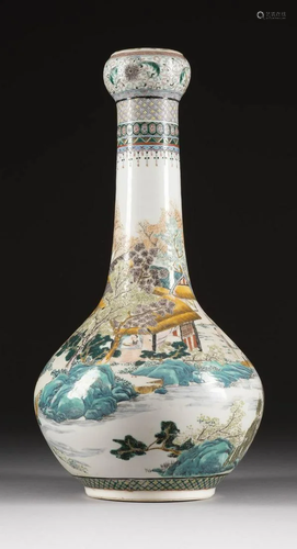 GROßE VASE MIT FIGÜELICHER SZENERIE China, um