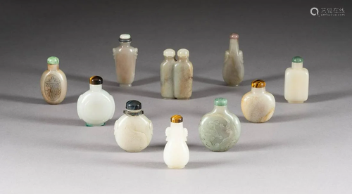 ZEHN JADE-SNUFFBOTTLES China, Qing-Dynastie Jade. H. 6