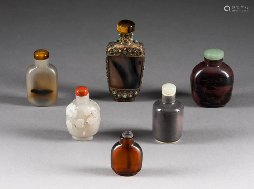 SECHS SNUFFBOTTLES China, späte Qing-Dynastie bis