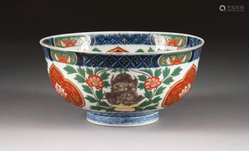 IMARI-SCHALE MIT DEKOR VON FO-HUNDEN China,