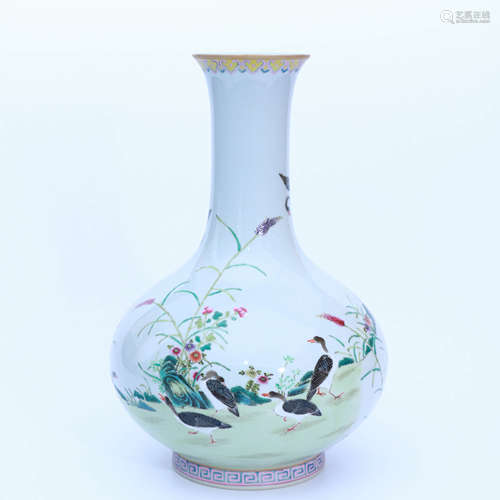 A Famille Rose ‘Flower&Birds’ Porcelain Bottle Vase