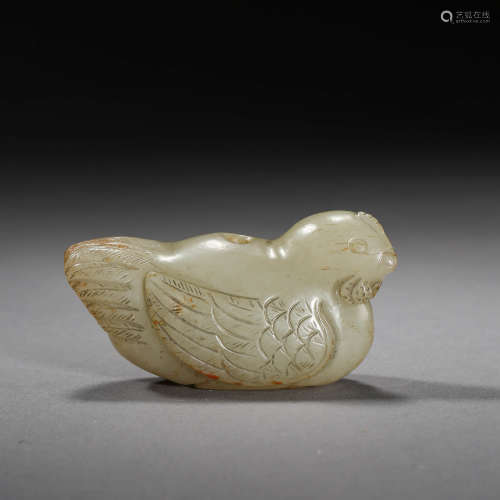 A White Jade Carved Chick Ornament