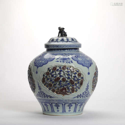 A Blue and White Underglazed Red Floral Porcelain Jar with Cover
