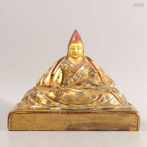 A Gild Bronze Statue of The Fifth Dalai Lama