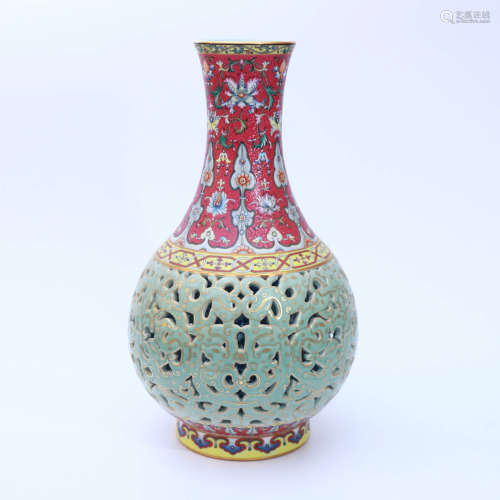 A Carmine-ground Enameled and Celadon Openwork Gilt-inlaid Porcelain Vase