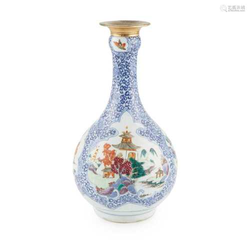 FAMILLE ROSE AND UNDERGLAZE-BLUE DECORATED GARLIC HEAD VASE QING DYNASTY, 18TH-19TH CENTURY