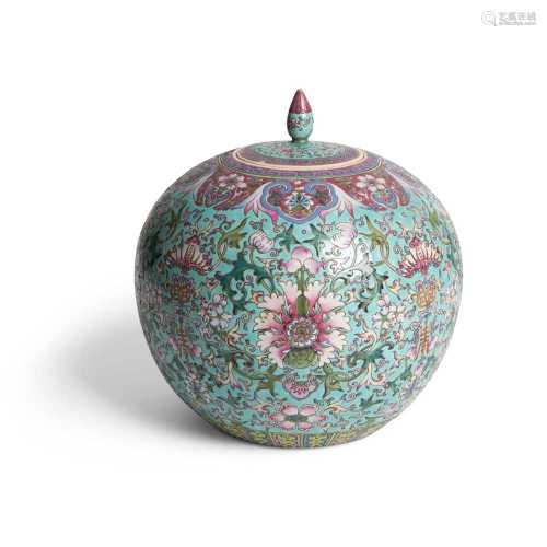 FAMILLE ROSE GINGER JAR WITH COVER QING DYNASTY, 19TH CENTURY