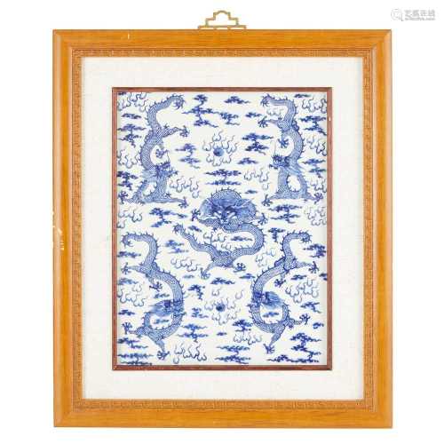 BLUE AND WHITE 'DRAGON' PLAQUE