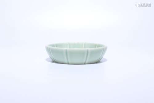 chinese celadon glazed porcelain dish,qing dynasty