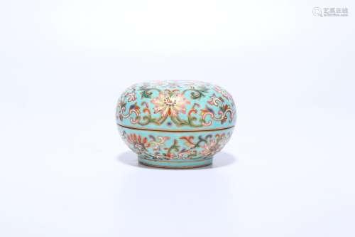 chinese famille rose porcelain round box,qing dynasty