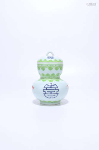 chinese famille rose porcelain gourd pot,qing dynasty
