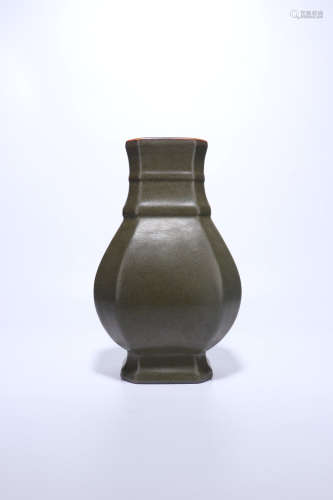 chinese teadust glazed porcelain vase,qing dynasty