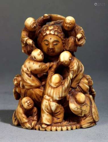 A late 19th century Japanese netsuke from Meiji pe…