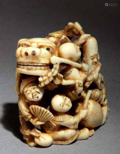 A Japanese netsuke okimono circa 1900 from Meiji p…