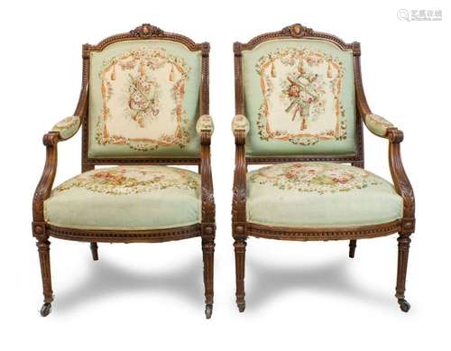 Paire De Fauteuils Louis Xvi