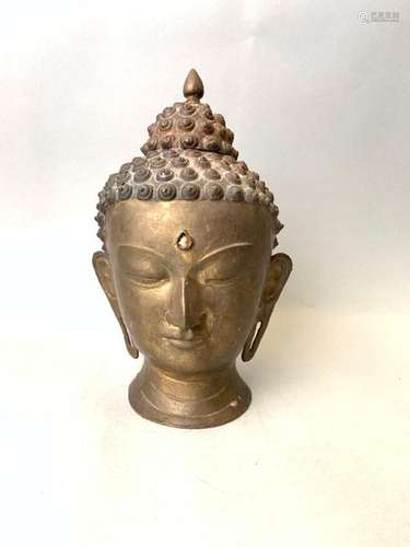 THAILANDE. Tête de bouddha. Bronze. H : 30 cm.