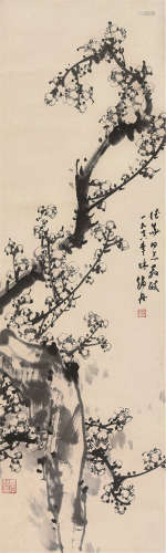 赵丹（1915～1980） 丙辰1976年作 墨梅 立轴 水墨纸本