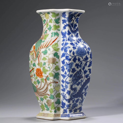 A BLUE AND WHITE DRAGON AND PHOENIX TWIN VASE WITH THE