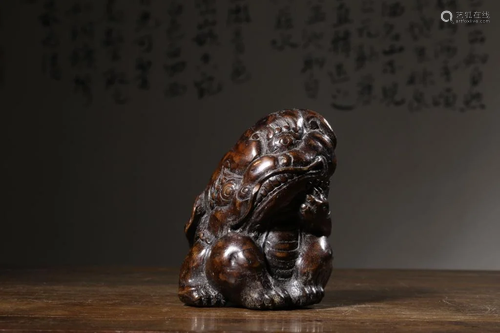 Qing Chinese Bamboo Carved Lion