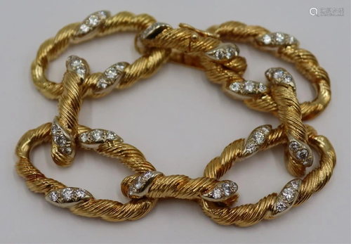 JEWELRY. 18kt Gold and Diamond Bracelet.