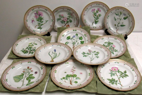 12 Royal Copenhagen Flora Danica Dinner Plates