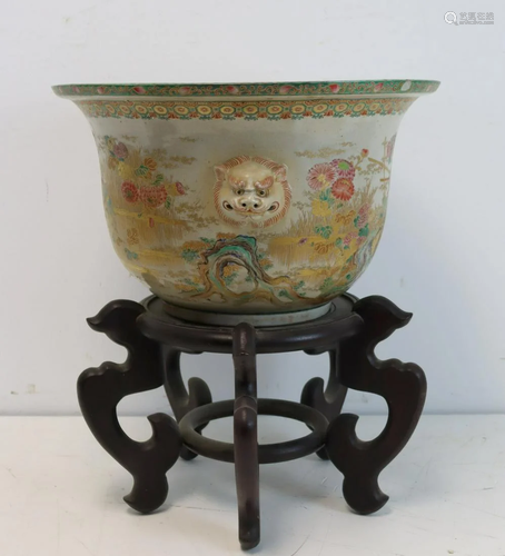 Antique Japanese Porcelan And Enamel Decorated