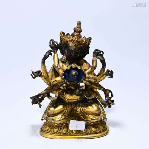 A GILD BRONZE STATUE OF HAPPY BUDDHA