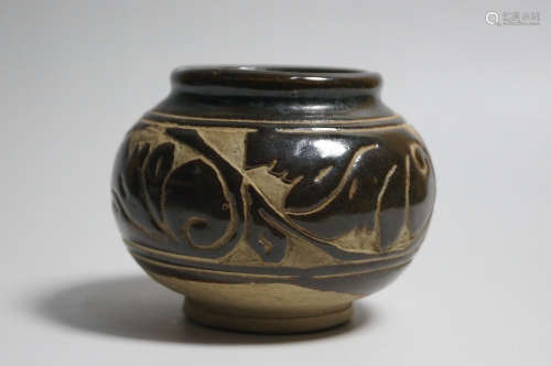 Chinese Black Glaze Porcelain Jar