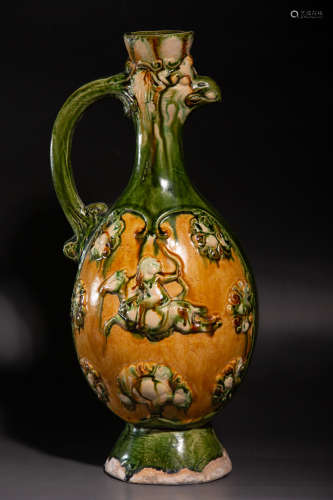Chinese Tricolor Engraved Porcelain Pot