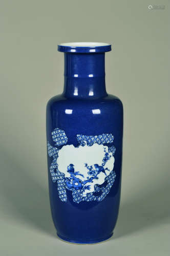 Chinese Qing Dynasty Kangxi Period Blue Ground Porcelain Bottle