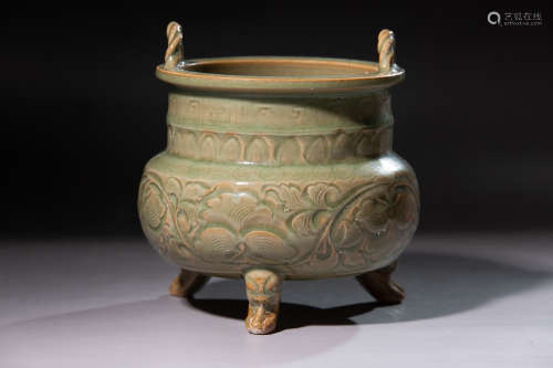 Chinese Yaozhou Kiln Porcelain Tripod Furnace