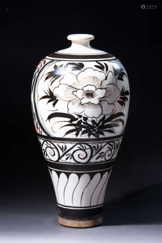 Chinese Cizhou Kiln Flower Pattern Porcelain Plum Bottle