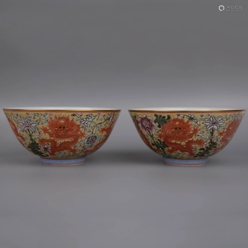 A pair of 18th century famille rose bowls