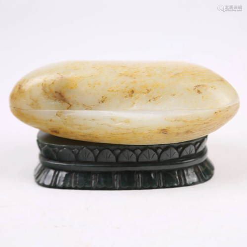 The 18th Century Hetian White Jade Box