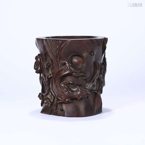 A CHI DRAGON CARVED RED SANDALWOOD BRUSH POT