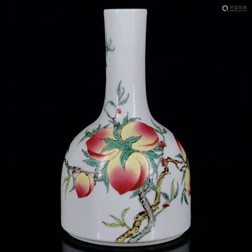 A FAMILLE ROSE PEACH PATTERN PORCELAIN BELL-SHAPED ZUN