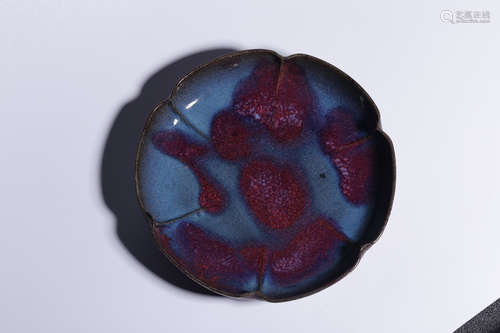 JUN WARE INFUSE GLAZED LOBED FLORIFORM DISH