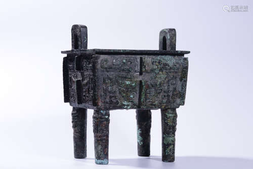 ARCHAIC BRONZE CAST 'TAOTIE MASK' RECTANGULAR CENSER WITH LEGS AND HANDLES