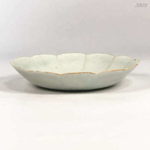 Six tendons and six missing plates in the Hutian kiln of Song Dynasty