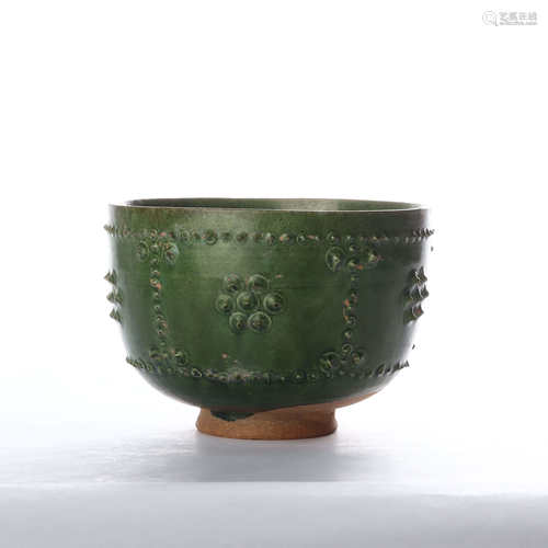 Three color green glaze mug in early Xiangzhou kiln of Northern Qi Dynasty