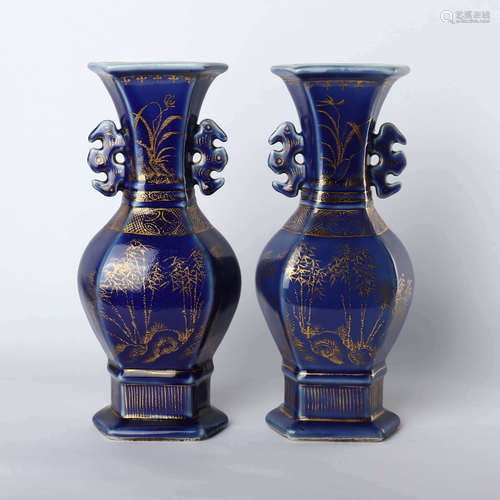 A pair of double eared bottles with blue glaze depicting mountains and waters figures in mid Qing Dynasty